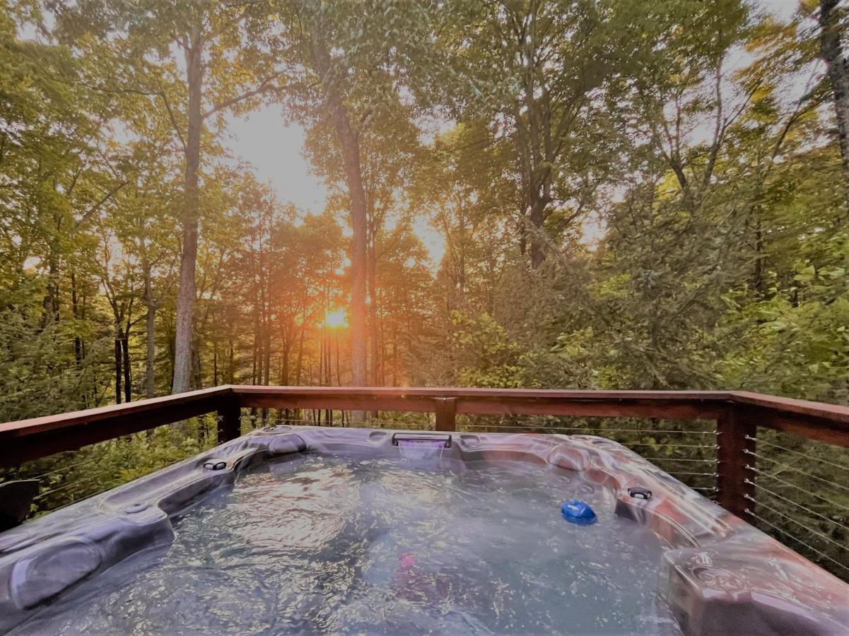 Beautiful Cabin On 83 Acres Near New River Gorge National Park Hico Exterior photo